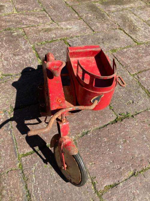 Tinplate Motorcycle and Sidecar by Jabula Toys (25 cm )