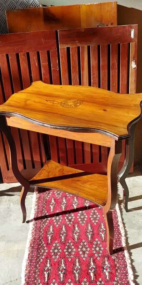 Edwardian Inlaid Walnut Table ( 70 x 58 x 38 cm )