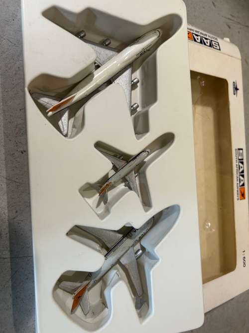 Original Box with 3 SAL planes