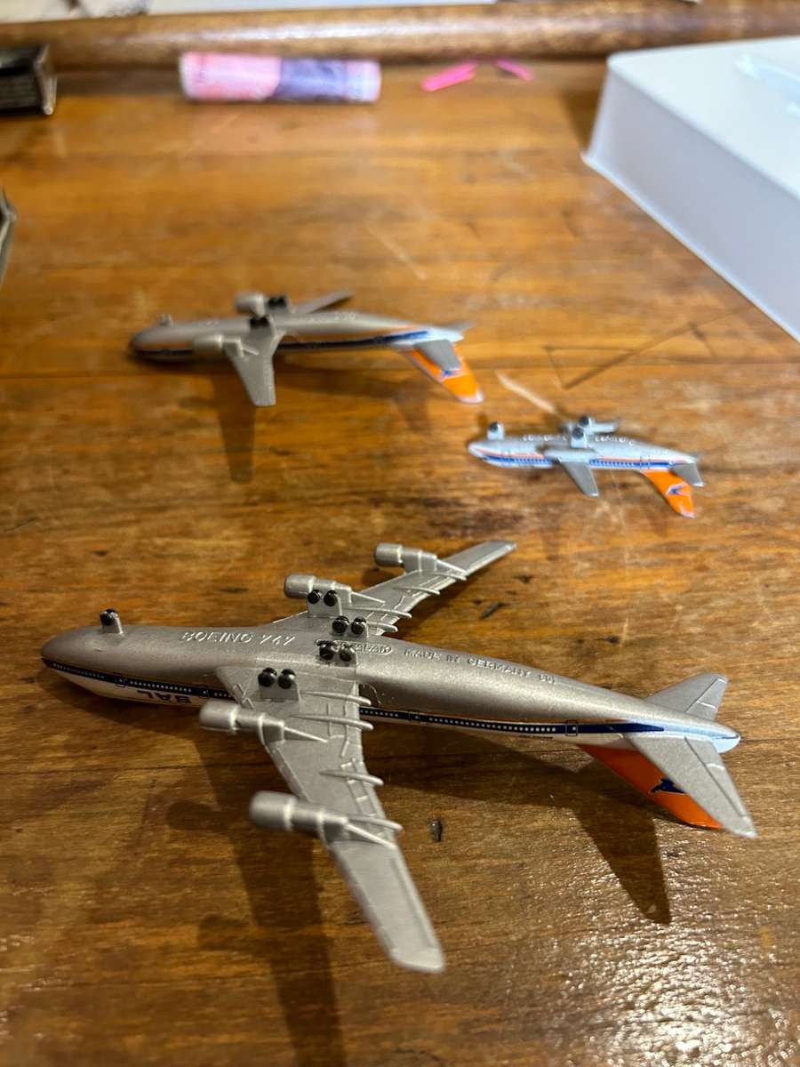 Original Box with 3 SAL planes