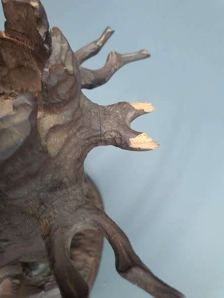 Vintage Black Forrest Carved Bear Pipestand ( 20 x 16 x 25 cm )