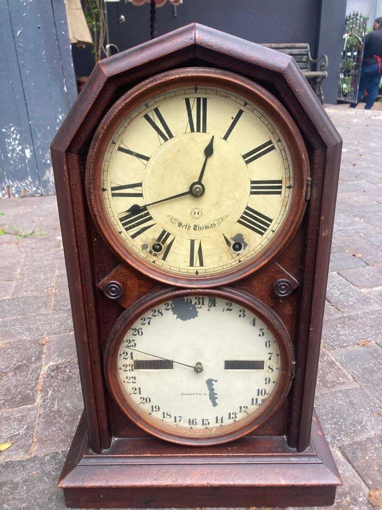 Very Rare Seth Tomas Calender Clock ( Working )