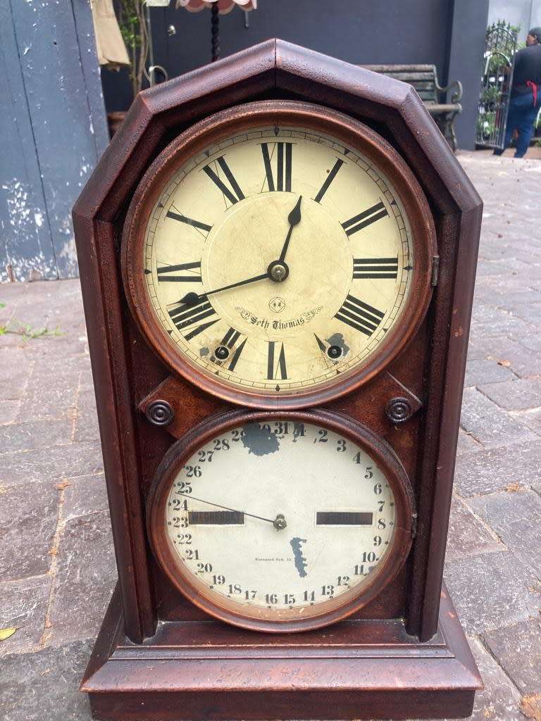 Very Rare Seth Tomas Calender Clock ( Working )