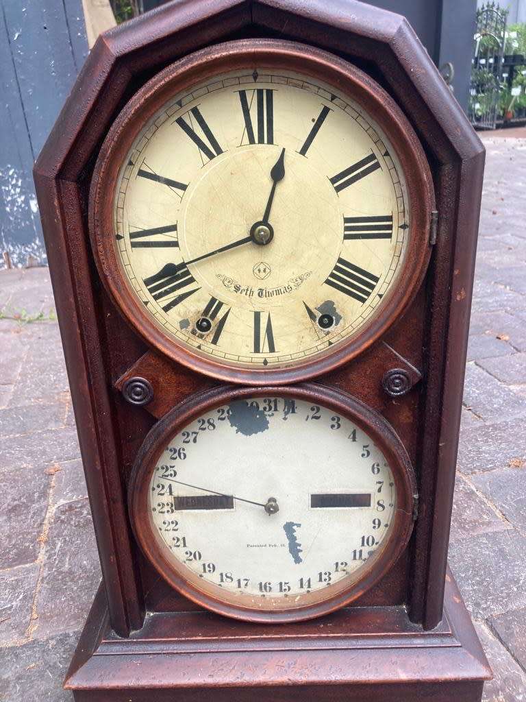 Very Rare Seth Tomas Calender Clock ( Working )