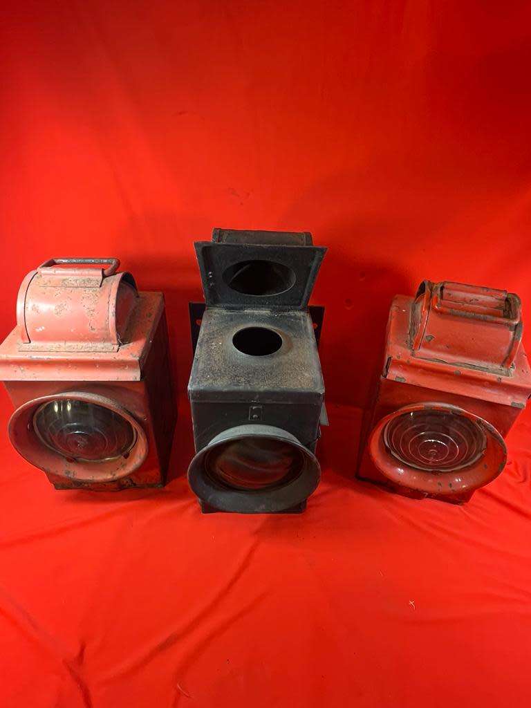 3 Railway Lanterns in good condition