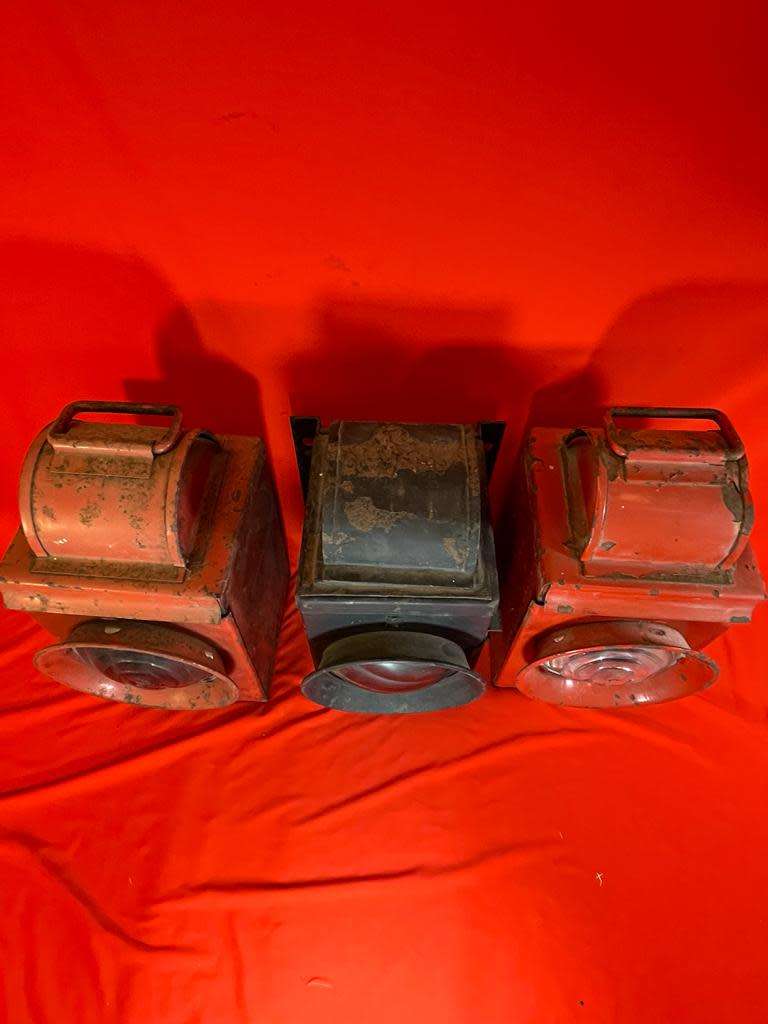 3 Railway Lanterns in good condition