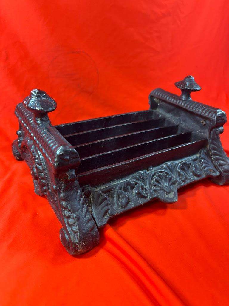 Victoria Cast Iron Bootscraper