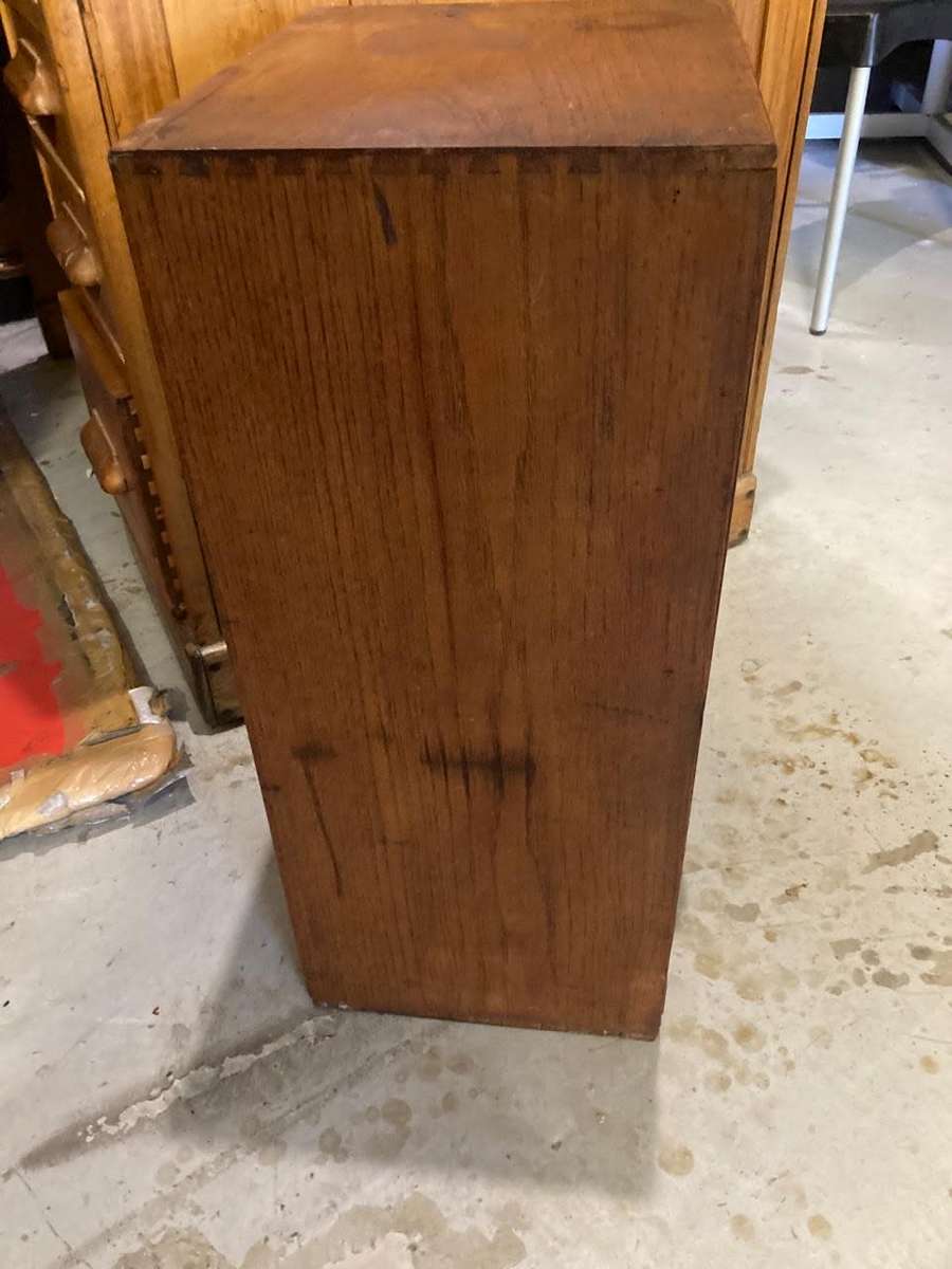 Oak 8 Drawer Filing Cabinet ( 60 x 25 x 32 cm )