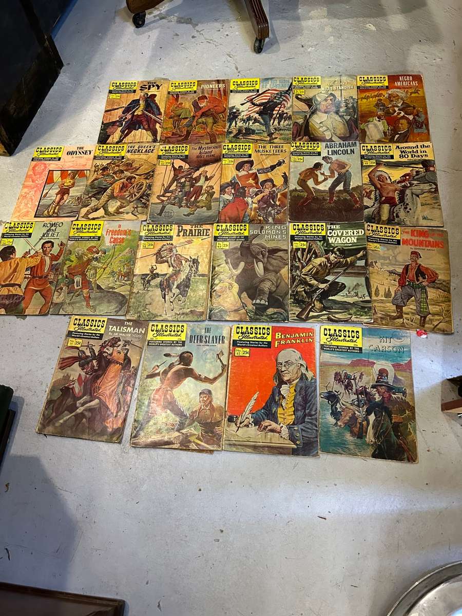 Collection of 21 Classic Comics
