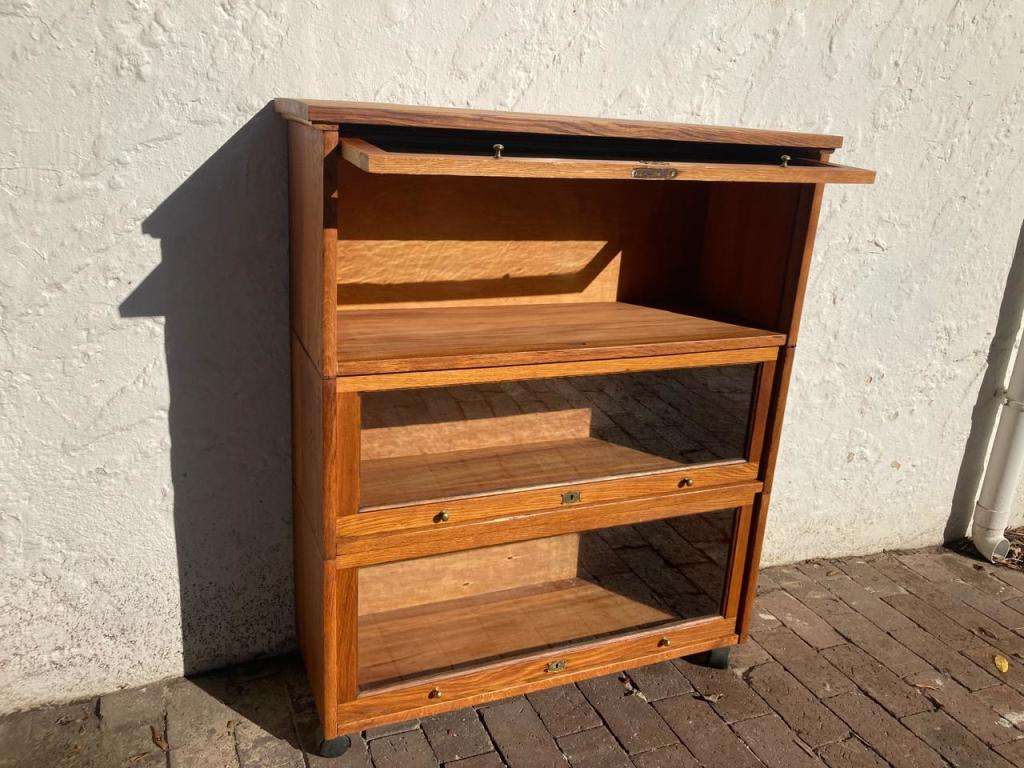 Beautiful Oak Lebus Lawyers Stack Bookcase (