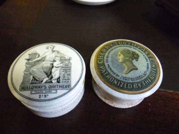 TOOTHPASTE POTS WITH LIDS