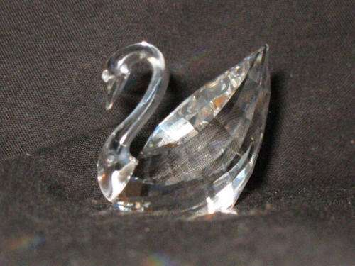 Swarovski SWAN, Medium Var 1