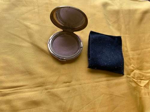 Vintage powder compact