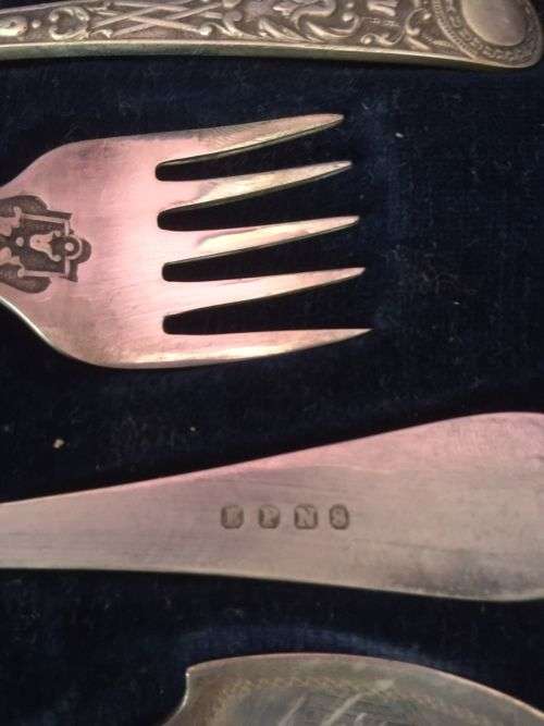 Fish knives and forks set