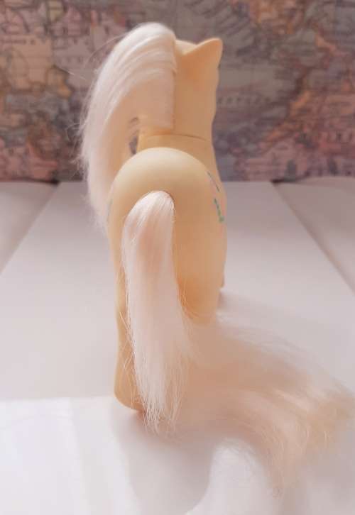 My Little Pony G1 - Kiss Curl with hat