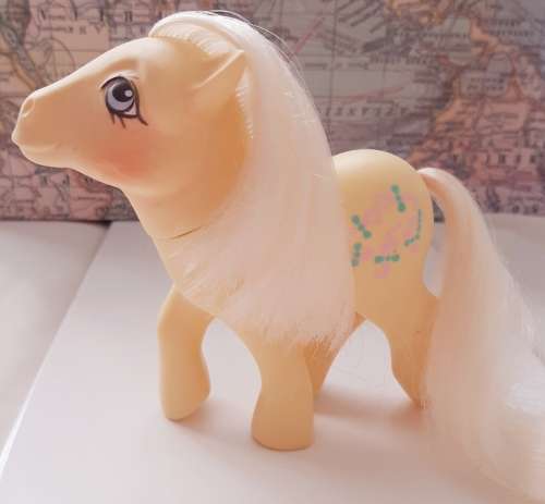 My Little Pony G1 - Kiss Curl with hat