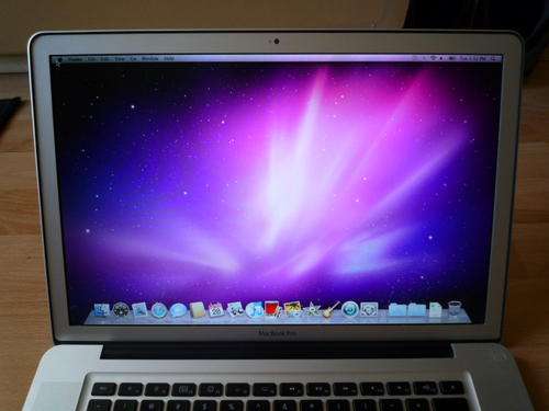 15" Macbook Pro /3.06ghz/ 4GB / 500GB