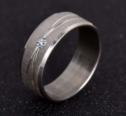 Ladies Stainless Steel Ring