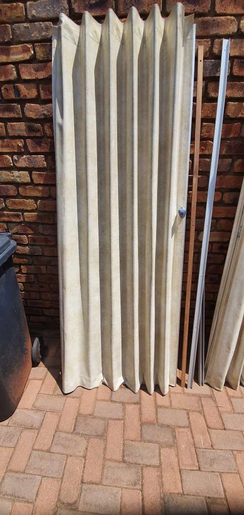 Concerina Sliding Doors