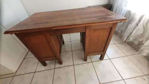 6 Drawer Dolif Wooden Study Table