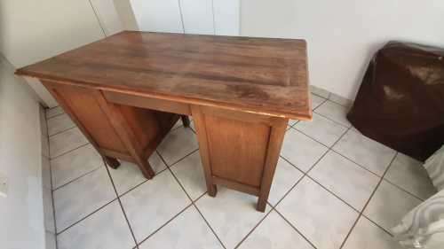 6 Drawer Dolif Wooden Study Table
