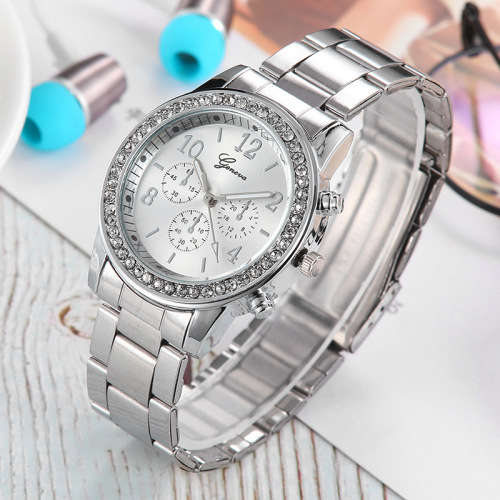 **New** Diamond Set Geneva Quartz Strap Ladies Watch ~ 3 Colours | CraZe Auction !