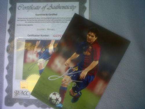 Lionel Messi signed FC Barcelona Photo! AMAZING PHOTO