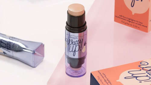 Benefit Cosmetics: Watts Up Highlighter