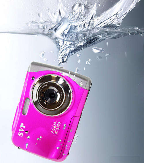 12MP UNDERWATER DIGITAL CAMERA - 8 X ZOOM - VIDEO & FACE DETECTION