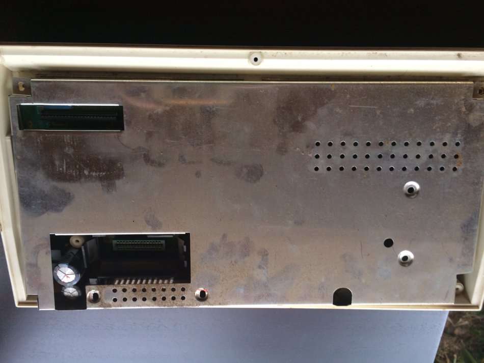 Spectravideo SVI-318 1983 personal computer