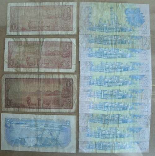 Mixed Bank Notes