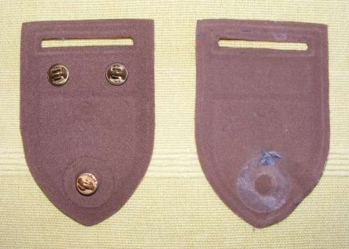 32 Battalion Parabat Collection, Belt, Beret and flashes with 20 year service medal!!