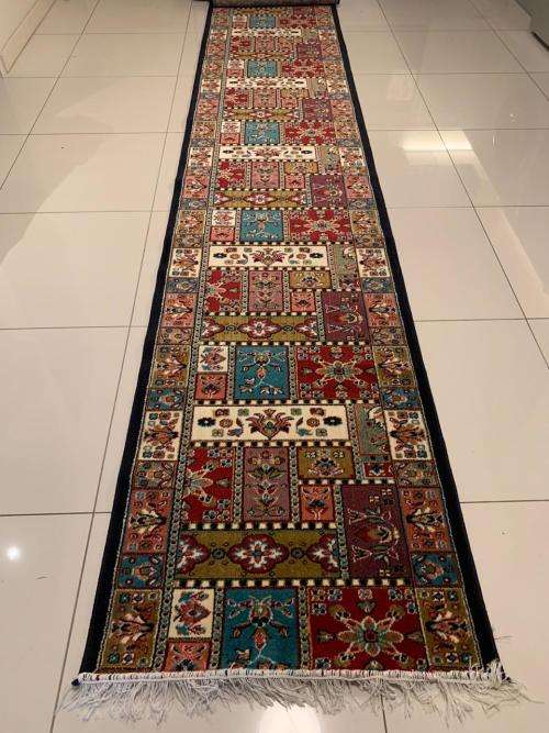 Runner Bakhtiar design Persian carpet