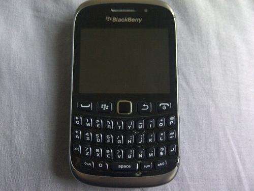 *RELISTED* Blackberry Curve 9320