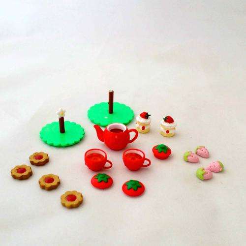 Rement Playscale Miniatures - Strawberry High Tea Set
