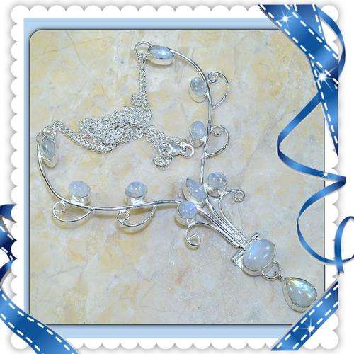 ***MAGNIFIFCENT SETTING***NATURAL RAINBOW MOONSTONE  GEMSTONE .925 SILVER NECKLACE
