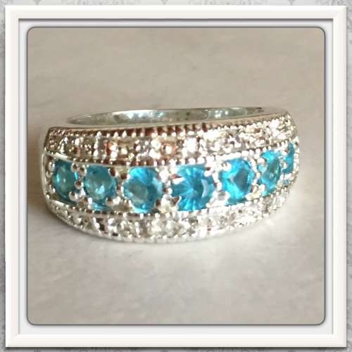 ***REALLY BEAUTIFUL***HANDMADE BLUE TOPAZ 925 STERLING SILVER RING SIZE 9.5