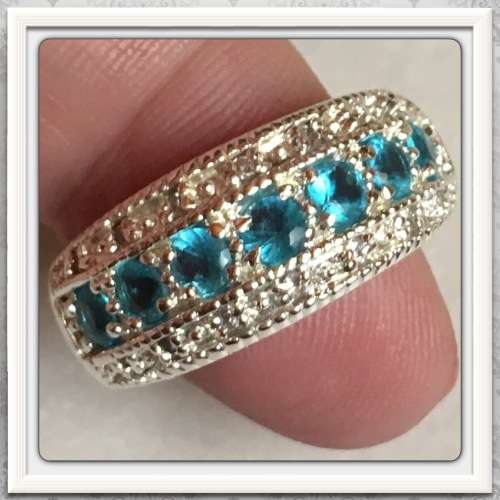 ***REALLY BEAUTIFUL***HANDMADE BLUE TOPAZ 925 STERLING SILVER RING SIZE 9.5