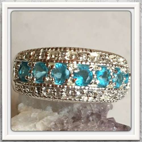 ***REALLY BEAUTIFUL***HANDMADE BLUE TOPAZ 925 STERLING SILVER RING SIZE 9.5