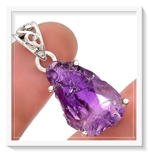 MIND BLOWING BEAUTY  NATURAL PURPLE AMETHYST ROUGH GEMSTONE 925 SILVER PENDANT