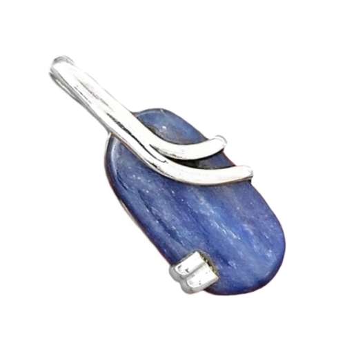 STYLISH NATURAL KYANITE GEMSTONE .925 STERLING SILVER PENDANT