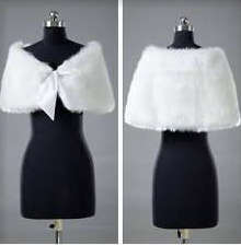 ULTRA SOFT IVORY PLUSH FAUX FUR BRIDAL WEDDING WRAP SHRUG WITH SATIN LINING