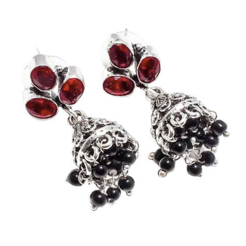 HANDMADE NATURAL BLACK ONYX , GARNET (JUMKI) GEMSTONE SILVER EARRINGS