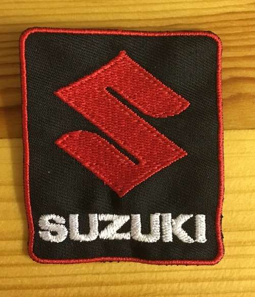 BDG633 Suzuki badge patch on black