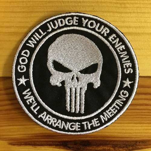 BDG687 Punisher look Skull with slogan patch badge on black