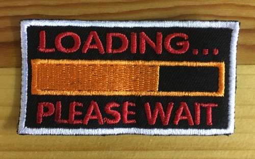 BDG346 Loading please wait badge patch