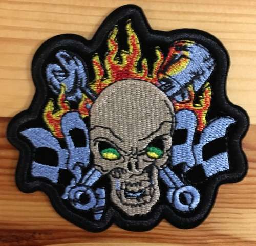 BDG921Skull with flames badge patch