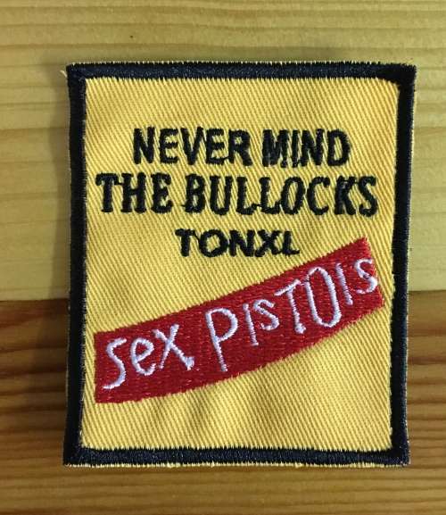 BDG930 Sex pistols ribbon badge patch