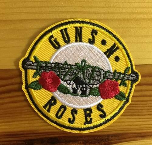 BDG191 Guns n Roses yellow badge patch