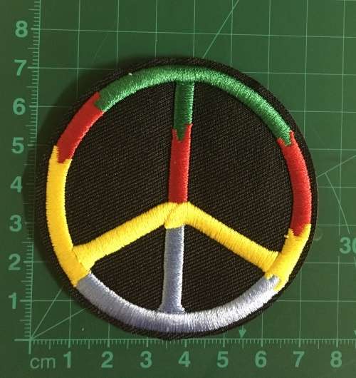 BDG1099 Peace sign multicolour patch badge